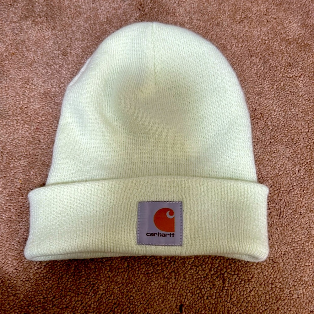 Green carhartt beanie